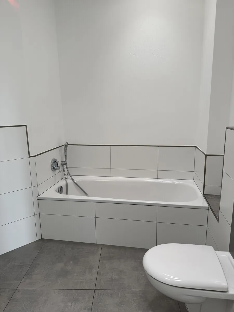 Hochwertig sanierte 3-Zimmer-Wohnung in zentraler Lage, Bild 8